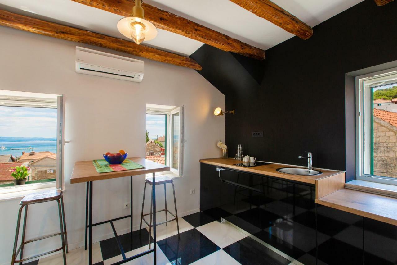 Apartment Smile Lux With View Split Bagian luar foto