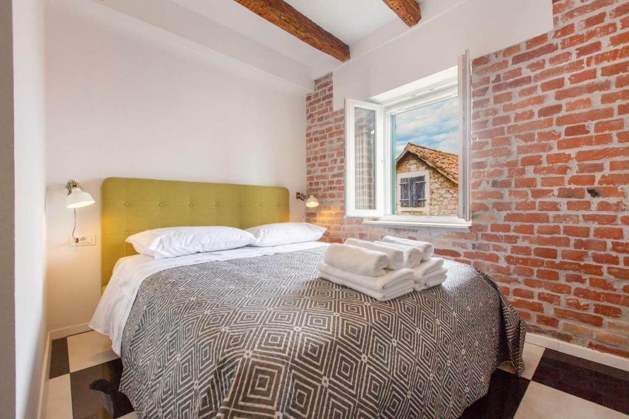 Apartment Smile Lux With View Split Bagian luar foto